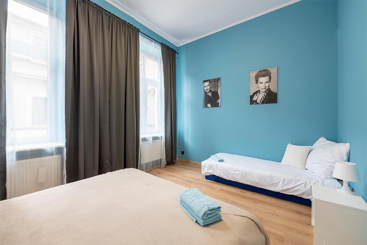 Red Brick Apartment Centrum Lodź Bagian luar foto